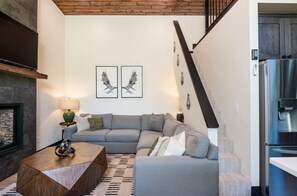 智能電視、壁爐