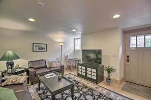 TV, books, music library, video library