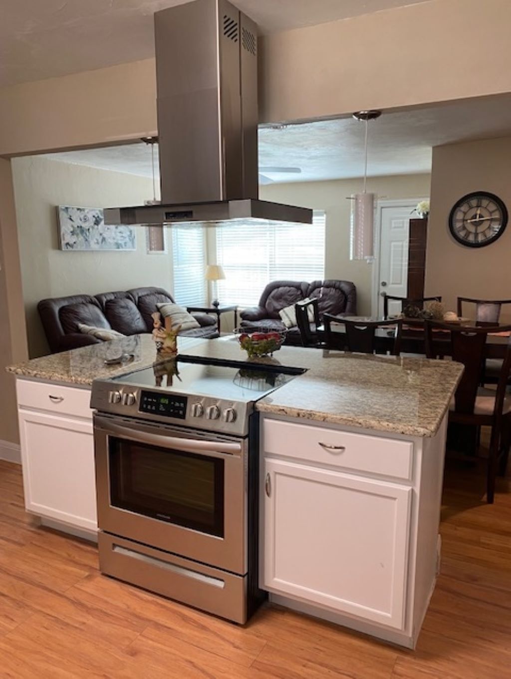 exelente casa completa a 5 min del aeropuerto y north star mall