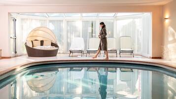 Piscine couverte, piscine chauffée