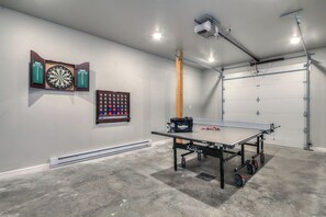 Spielezimmer