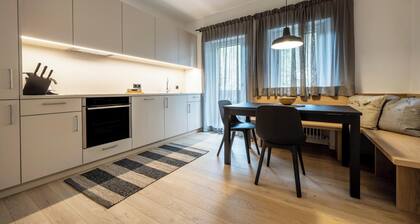 Ferienwohnung 'Plose 35' in strategischer Lage mit Bergblick, Balkon & WLAN