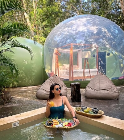 Premium bedding, down comforters, pillowtop beds, in-room safe