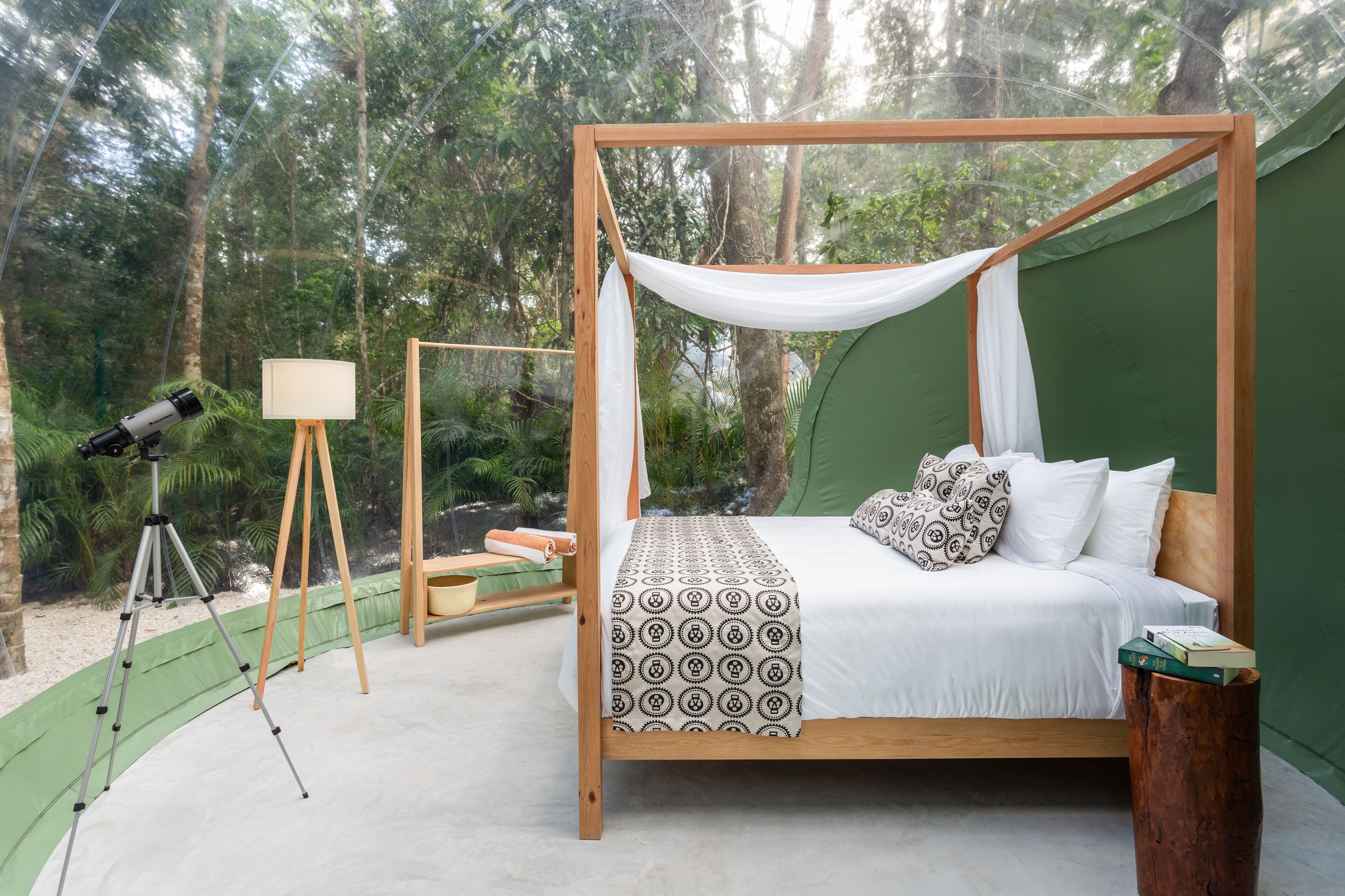 Sengetøy av topp kvalitet, dundyner og senger med overmadrass