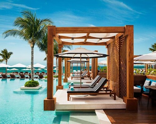 Enjoy live music & the best DJs in the world @The Gran Mayan Los Cabos San Lucas