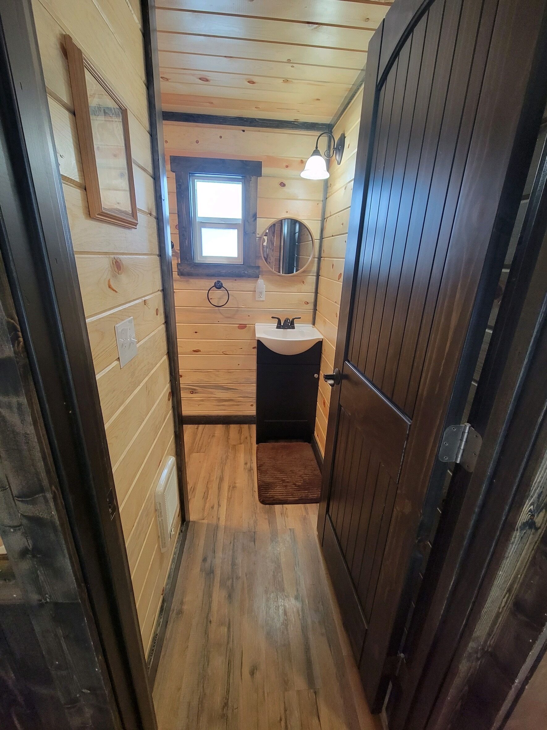 Hunter's Cabin! Glacier National Park! Trails and Skiing! Pet Friendly!