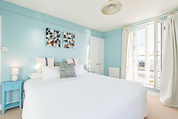 3 chambres, bureau, fer et planche à repasser, Wi-Fi