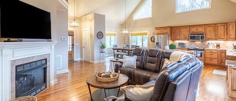 Televisión, chimenea