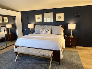 3 dormitorios, tabla de planchar con plancha, wifi gratis y ropa de cama
