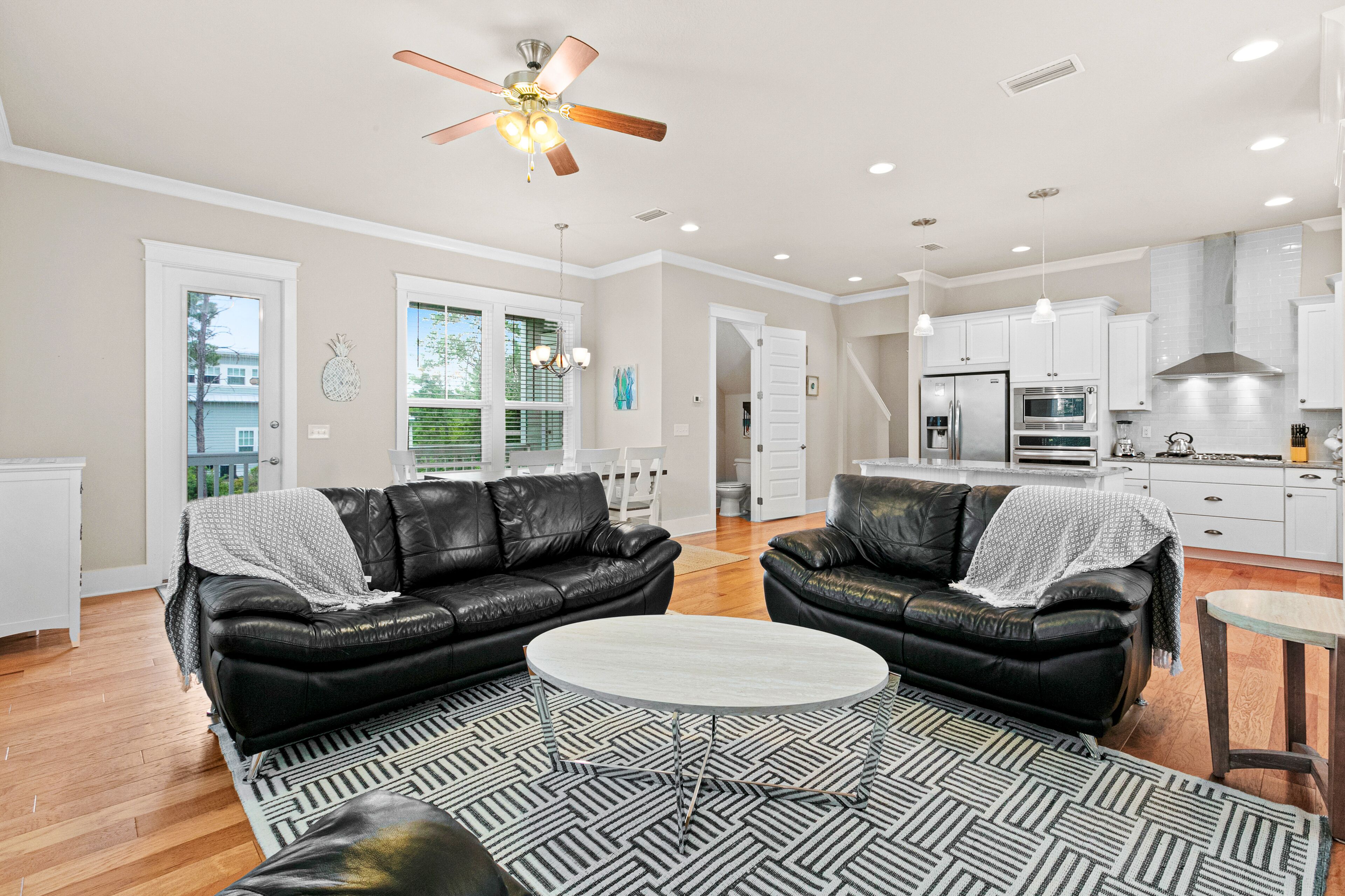 Peaceful coastal retreat with WiFi, central AC, & shared pool - walk to beach