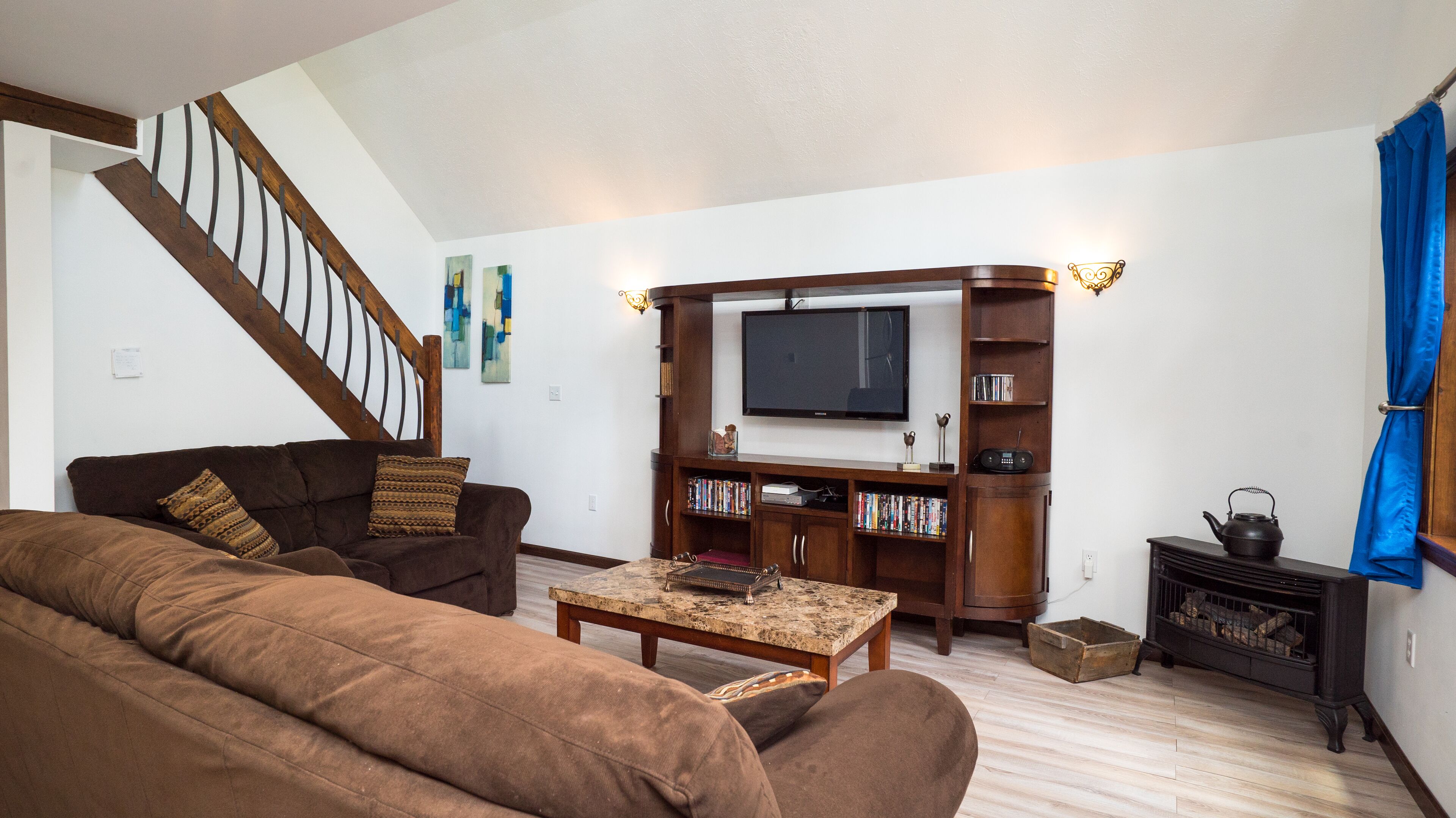 Cozy Pocono Chalet with Ammenities