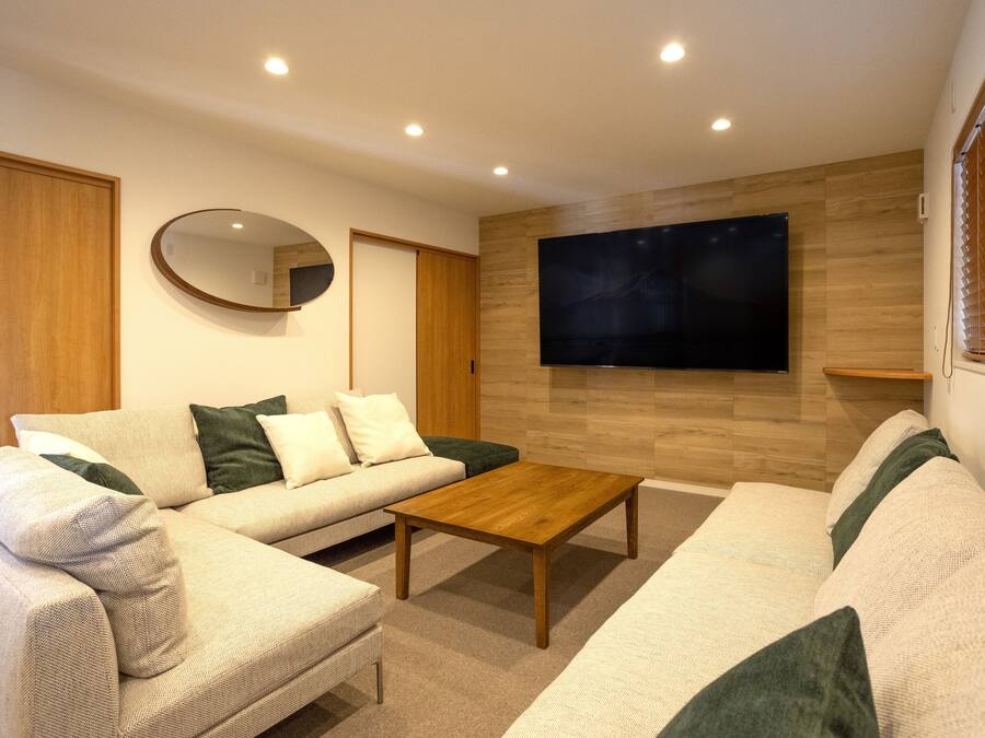 Luxury Villa | Living area | Flat-screen TV