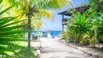 Beach nearby, beach towels