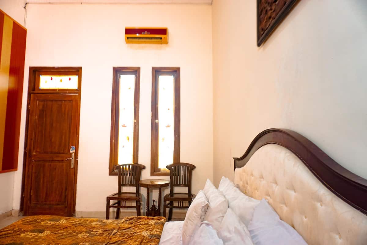 Executive Room | Meja, Wi-fi percuma, cadar katil