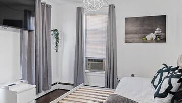 3 Schlafzimmer, Schreibtisch, kostenloses WLAN, Bettwäsche