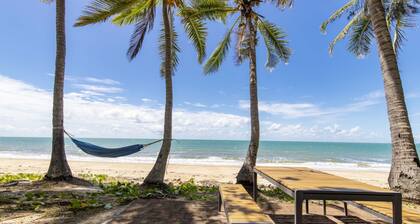Tenterfield Beachfront Luxury 4 Bedroom Holiday Home