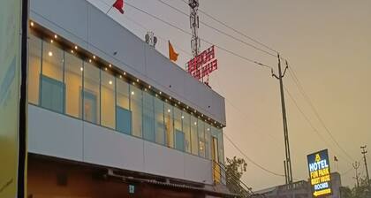 Hotel Fun Park Sanand