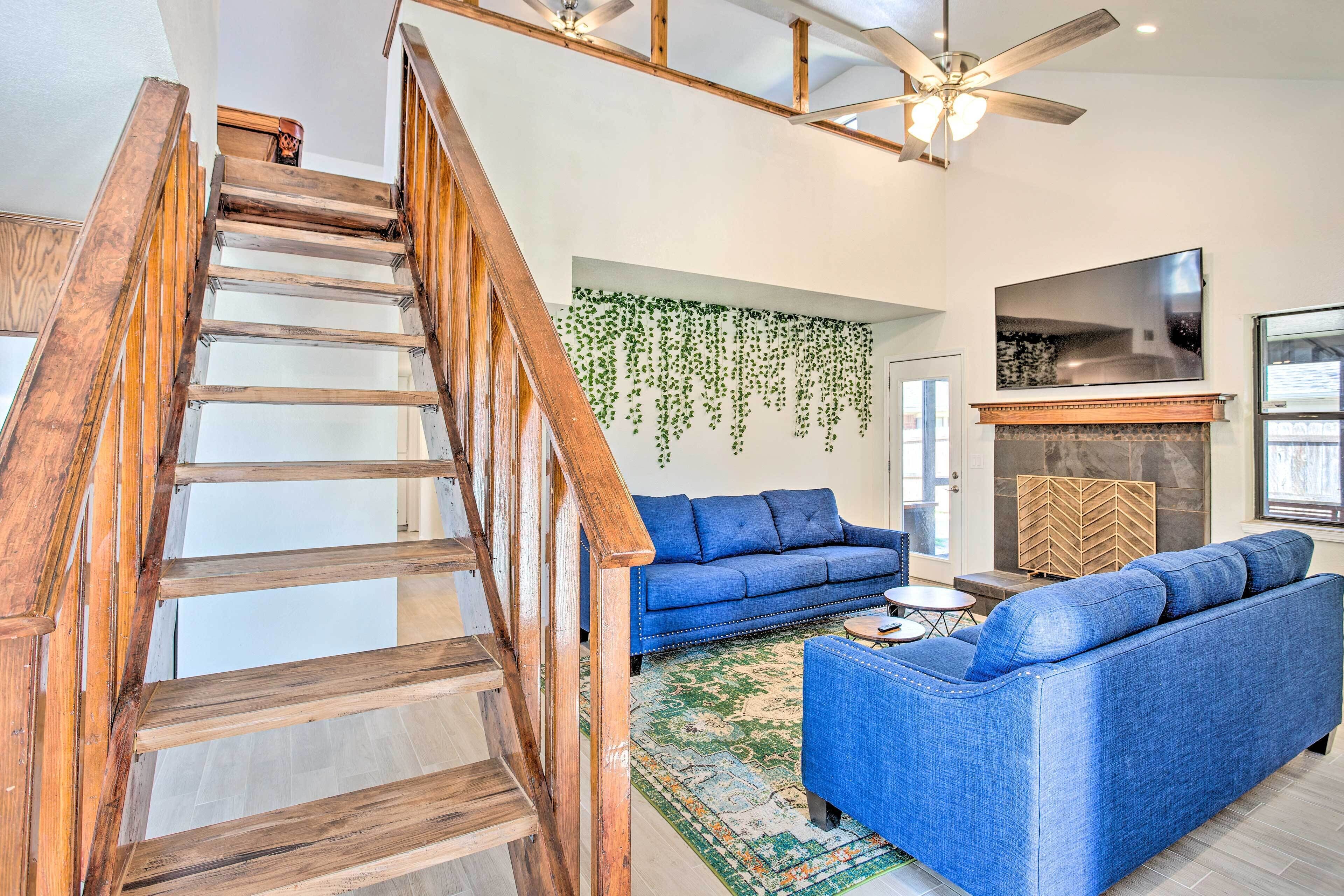 Updated Norman Getaway w/ Porch + Fire Pit!