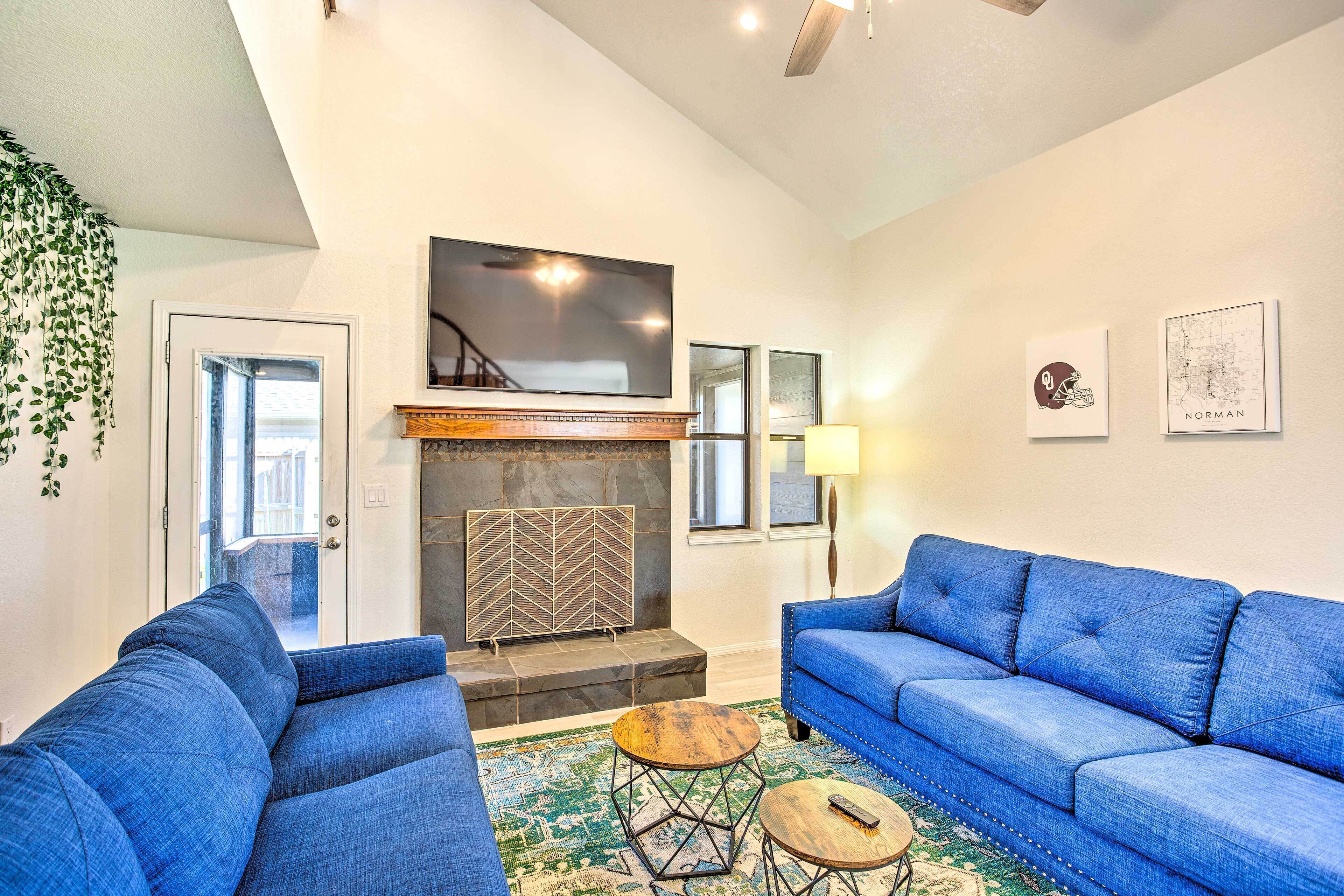 Updated Norman Getaway w/ Porch + Fire Pit!