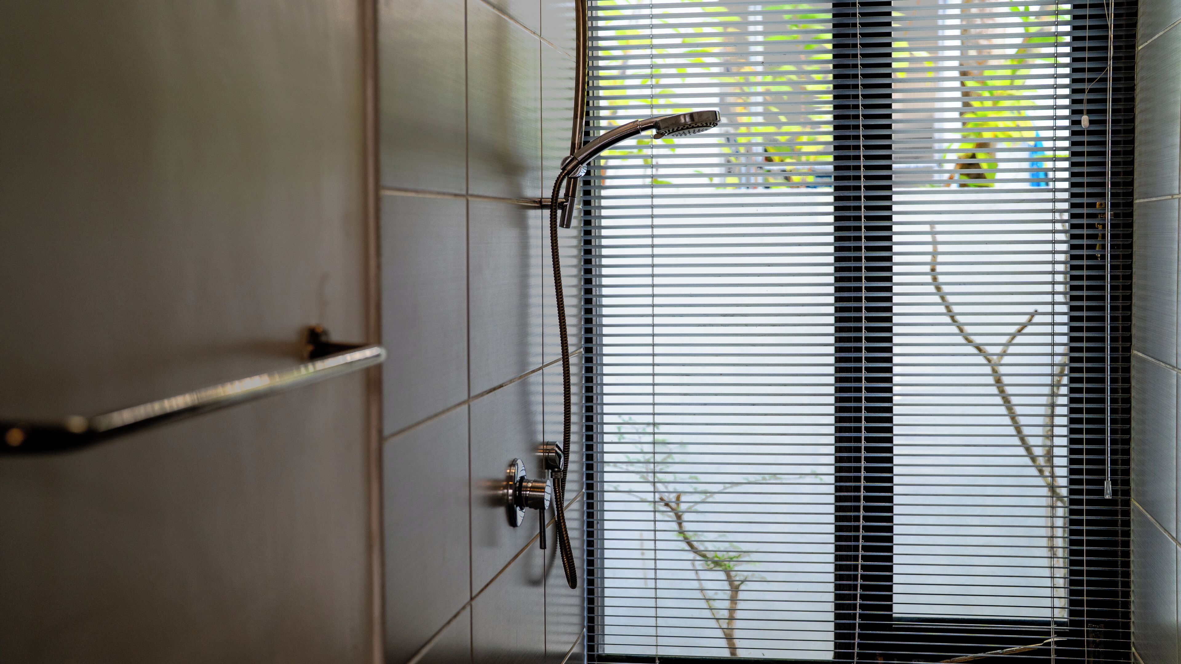 Villa de lujo | Baño | Regadera tipo lluvia, amenidades de baño gratuitas, secadora de cabello 