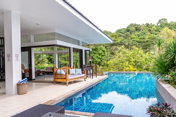 Outdoor pool, sun loungers