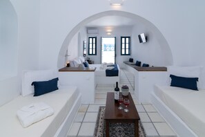 Junior Suite, Terrace, Sea View - Delion View Hotel (Santorini)