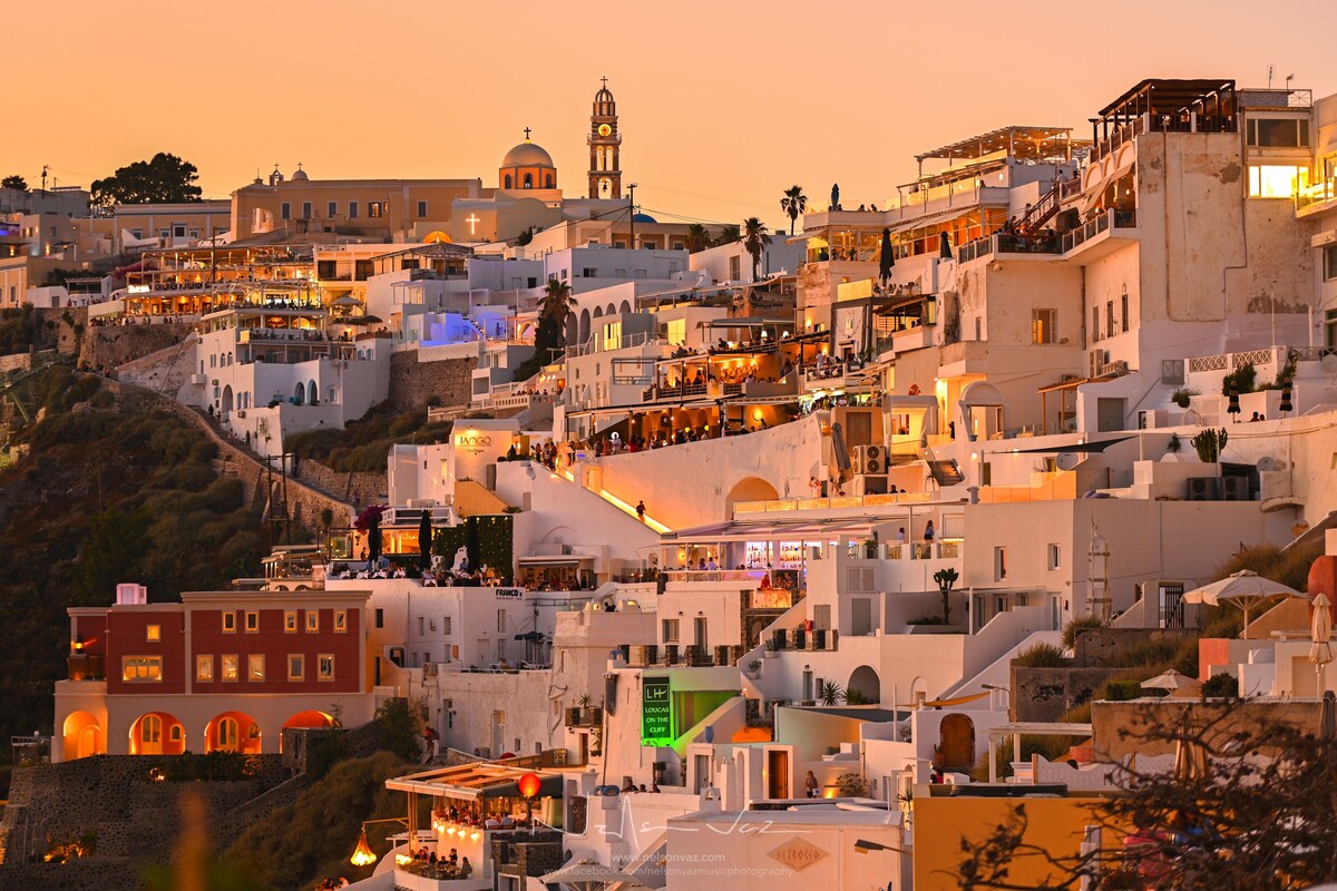 Santorini Option 02