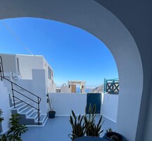 Suite, vistas parciales al mar | Terraza o patio