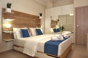 Luxury Apartment, 2 Bedrooms | 2 bedrooms, desk, soundproofing, free WiFi - Ammos Elegant Luxury Apartment (Corfu)
