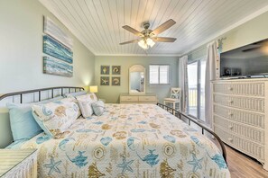 2 bedrooms, Internet, bed sheets - Fernandina Beach Condo ~ 1 Mi to Golf Courses (Fernandina Beach)