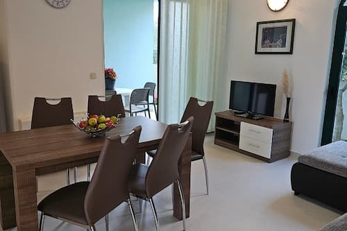Appartement (Two Bedroom Apartment with Terrace) | Salle de séjour