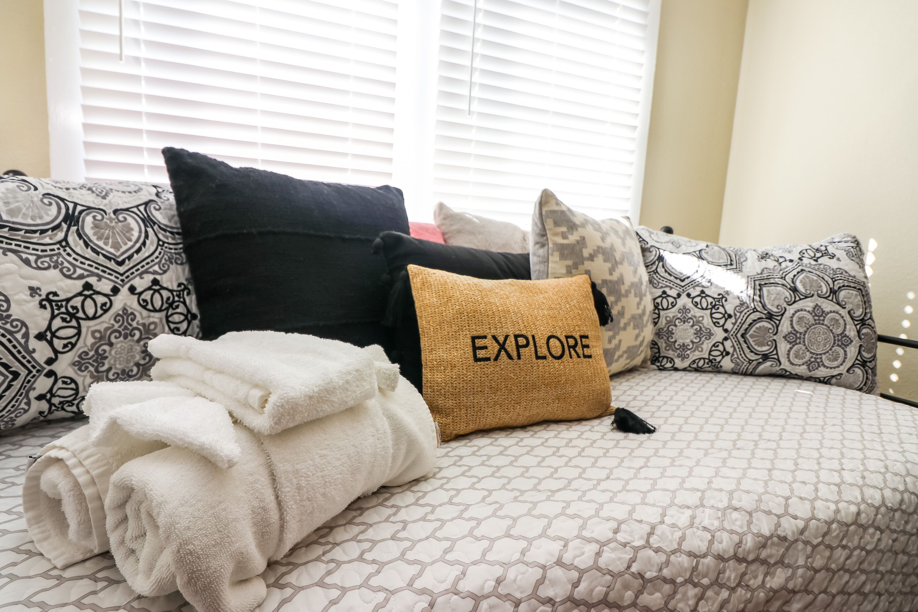 Old Bay All Day: All You Need for a Relaxing Stay!