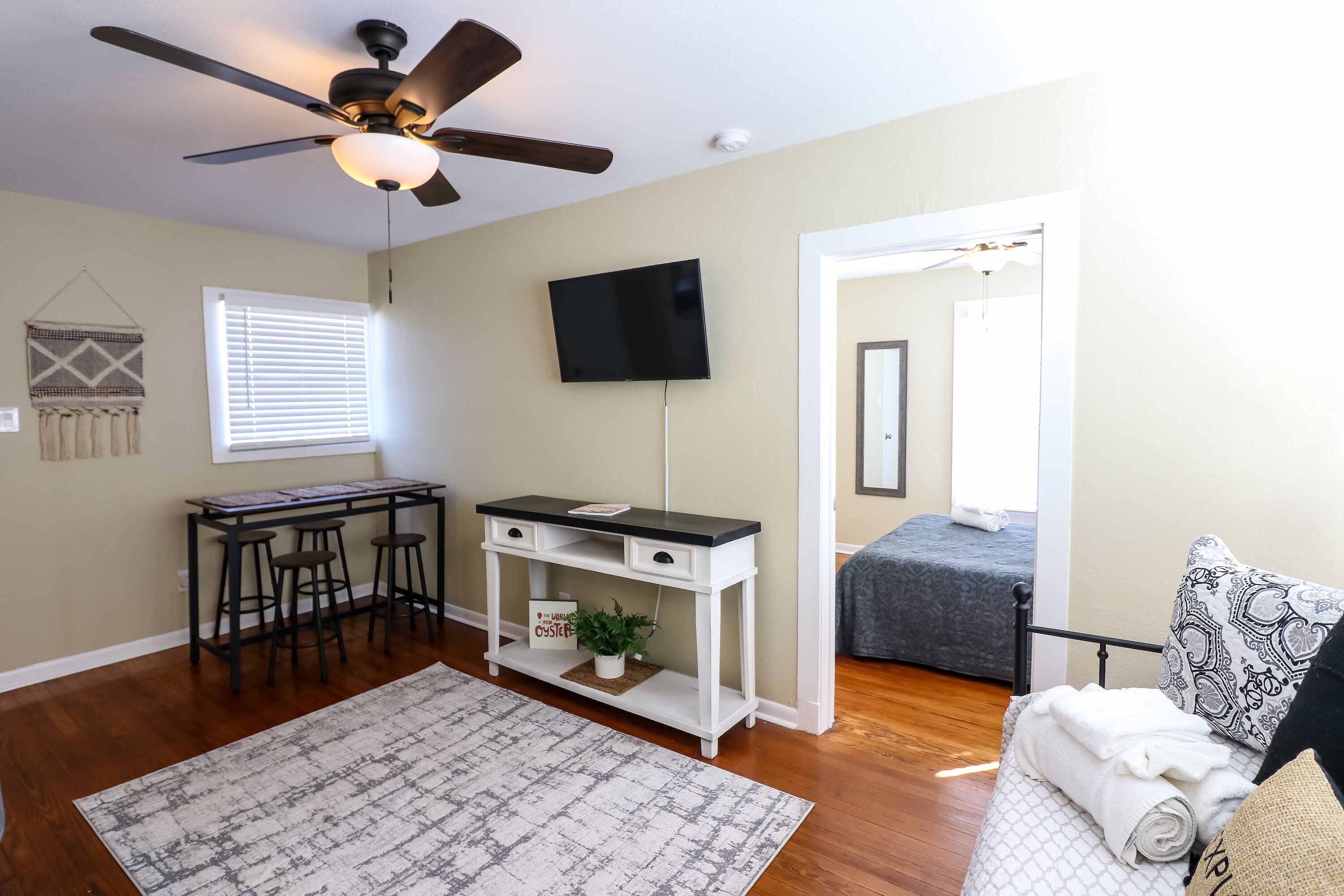 Old Bay All Day: All You Need for a Relaxing Stay!