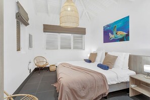 3 bedrooms, internet, bed sheets