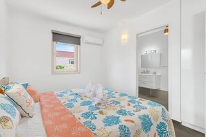 2 bedrooms, WiFi, bed sheets - Villa Kas Gia with garden and lovely private pool (Kralendijk)