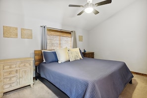 House, Multiple Beds (A Gatlinburg Getaway #1228) | 2 bedrooms, free WiFi, bed sheets - A Gatlinburg Getaway #1228 (Gatlinburg)