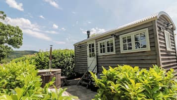 Cottage | Front of property