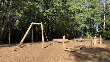 Außen-Kinderspielplatz