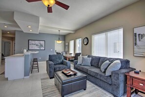 TV, fireplace, DVD player, books