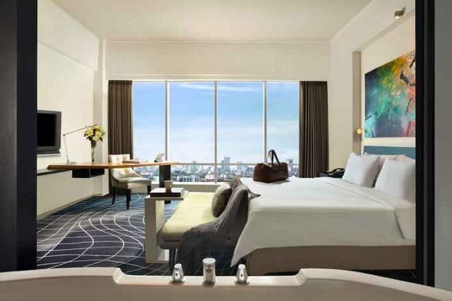 Minibar, Schreibtisch, Verdunkelungsvorhänge, Bügeleisen/Bügelbrett