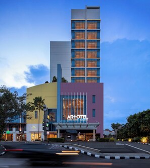 Front of property - ARTOTEL Hayam Wuruk Surabaya (Surabaya)
