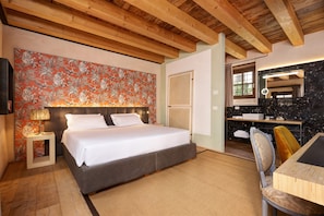 Superior-Zimmer | Hochwertige Bettwaren, Daunenbettdecken, Pillowtop-Betten, Minibar