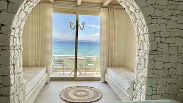 Byblos Aqua, The Amazing Sea Front Villa | 5 bedrooms, Egyptian cotton sheets, premium bedding