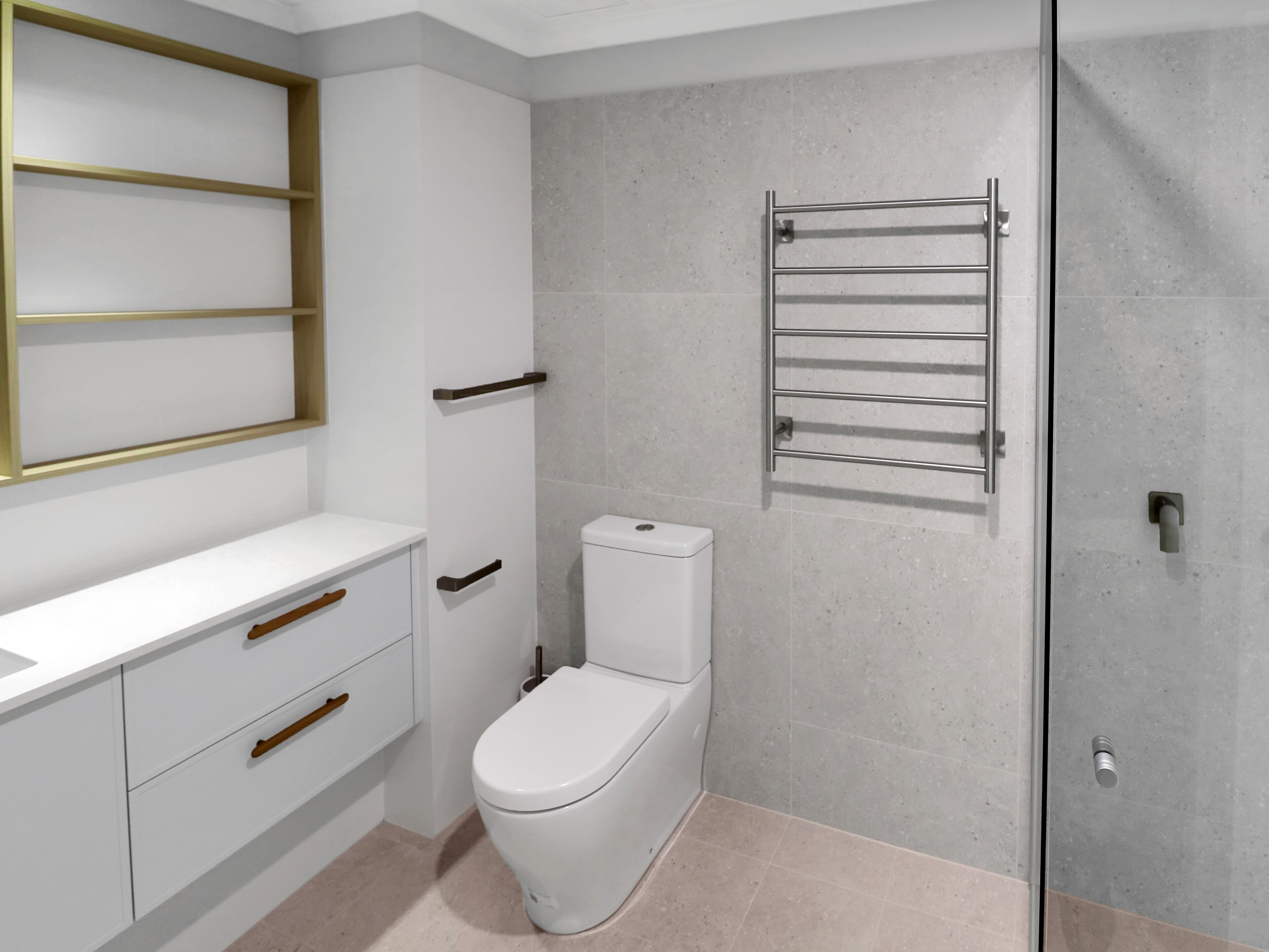 Avoca Palms Apartment - Ocean Views with Pool!