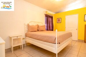 2 bedrooms, WiFi, bed sheets