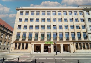 Exterior - B&B Hotel Poznań Old Town (Poznan)