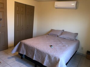1 chambre, accès au Wi-Fi (inclus), literie fournie
