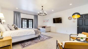 5 chambres, bureau, lit parapluie, Wi-Fi gratuit