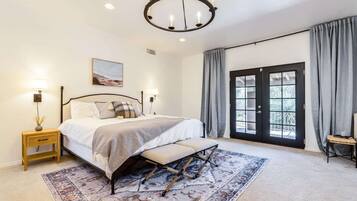 5 chambres, bureau, lit parapluie, Wi-Fi gratuit