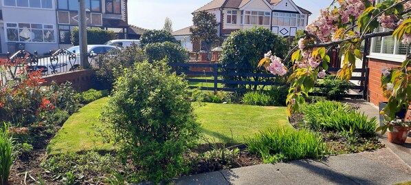 House | Property grounds